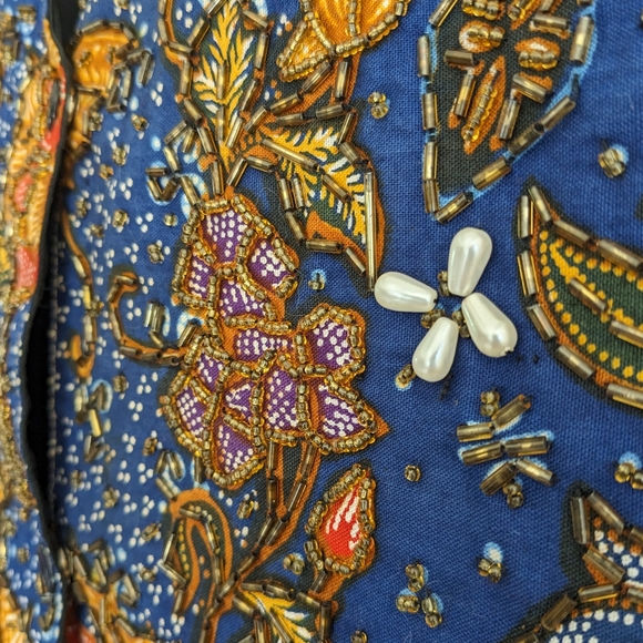 🍁 Ana Mori Batik Embroidered & Beaded Blue and Orange Floral Vest - Picture 7 of 7